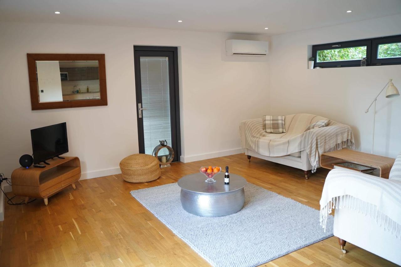 Appartamento Countryside Annex- Sleeps 2 Free Parking & Garden Canterbury Esterno foto